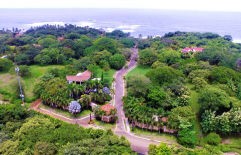 Fantastic Lots & Upcoming Homes in Seaside Gated Community